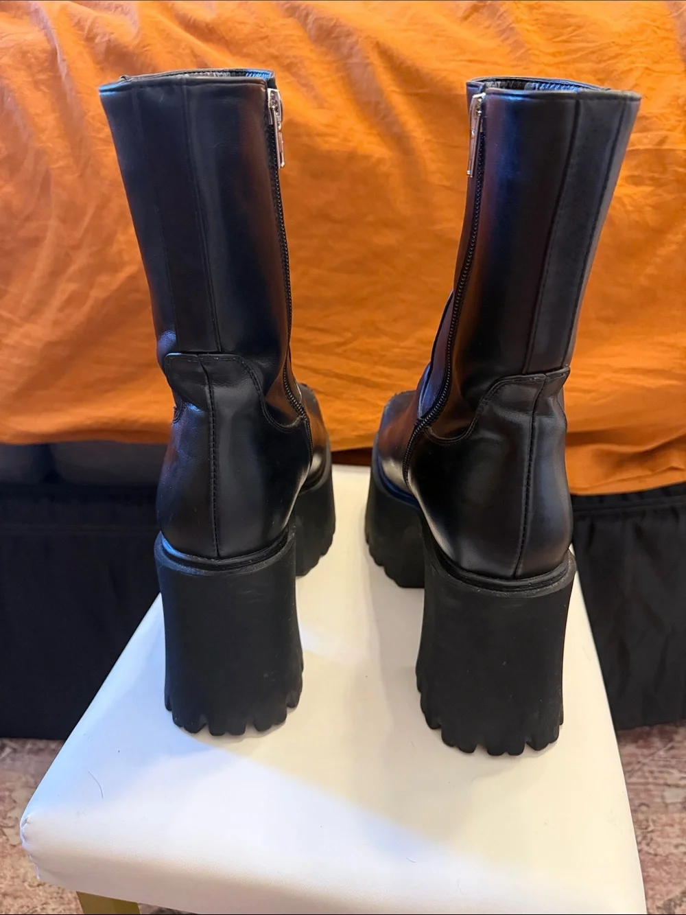Lamoda Black Platform mid shin - Women 8